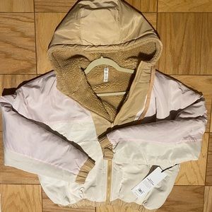 Brand New Alo Yoga DualityReversible Sherpa Jacket